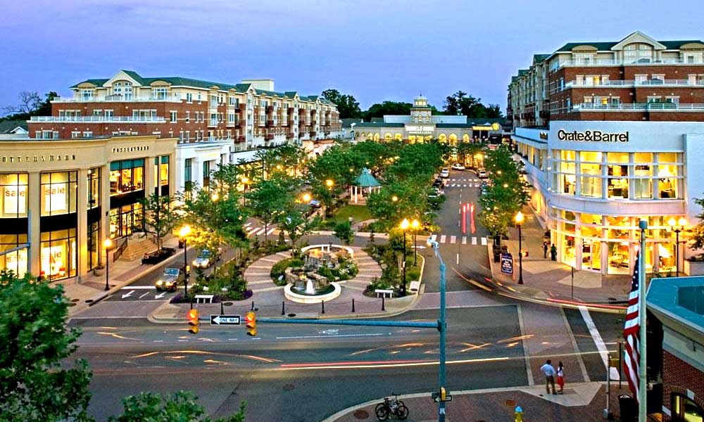 clarendon corthouse easy access to public transportation dining and shopping